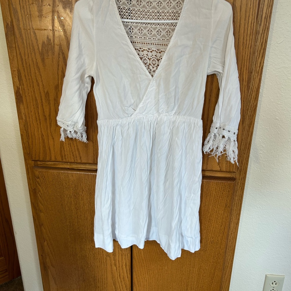 Elegant White Lace Trim Women's dress